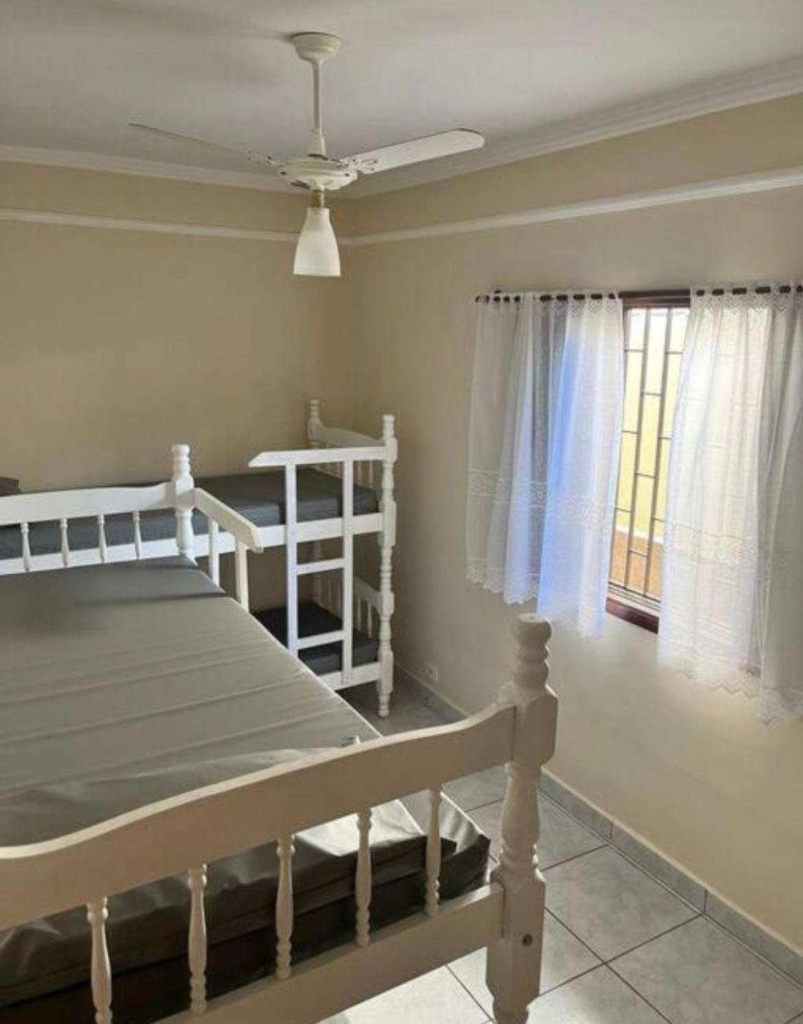 Casa Com Piscina Em Mongagua Villa Praia Grande  Ngoại thất bức ảnh